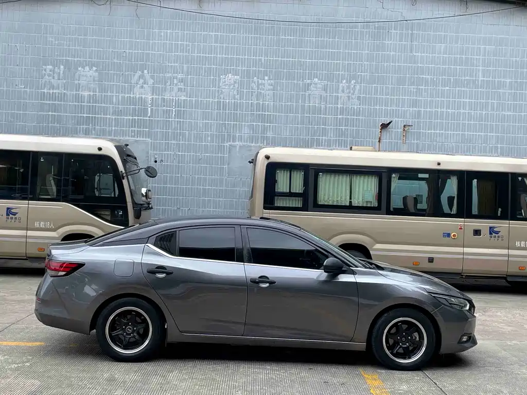 Nissan Sylphy 2019 — фото 11