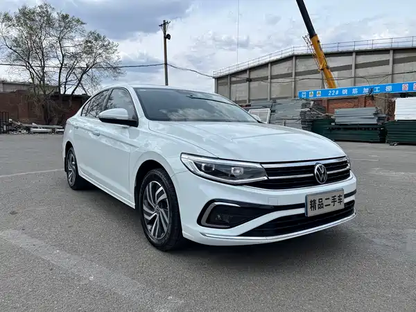 Volkswagen Bora 2023