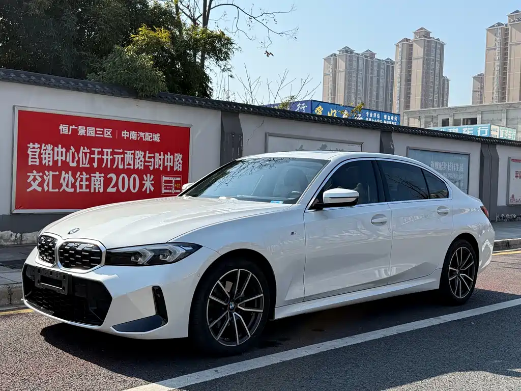 BMW 3 Series 2024