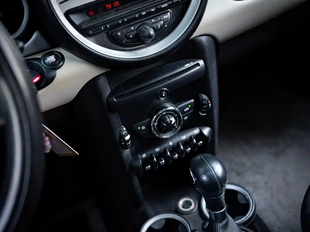 MINI Clubman 2011 — фото 16