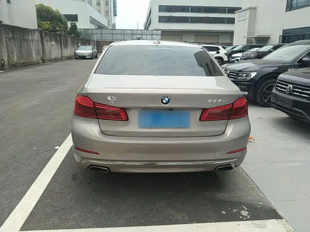 BMW 5 Series 2018