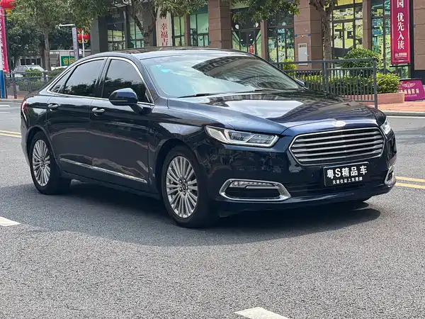 Ford Taurus 2017