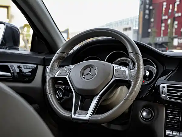 Mercedes-Benz CLS 2013