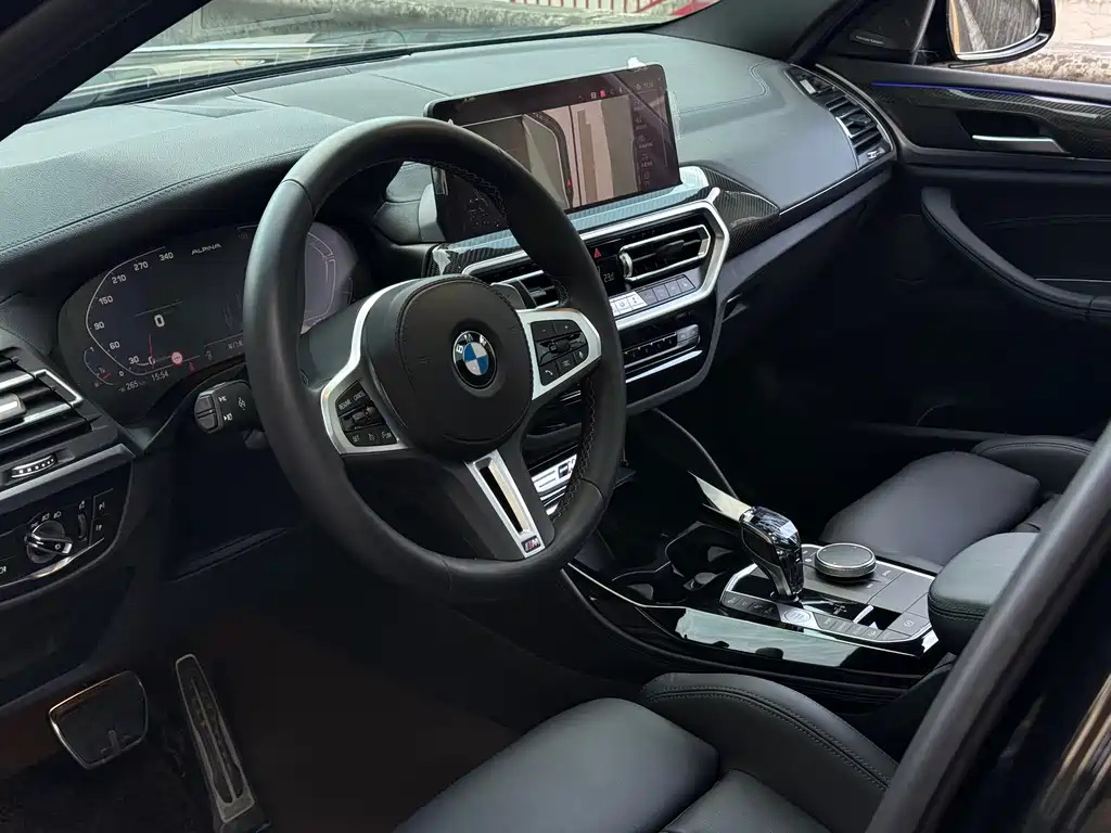 BMW X4 M40i 2023 — фото 9