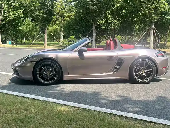 Porsche 718 2023