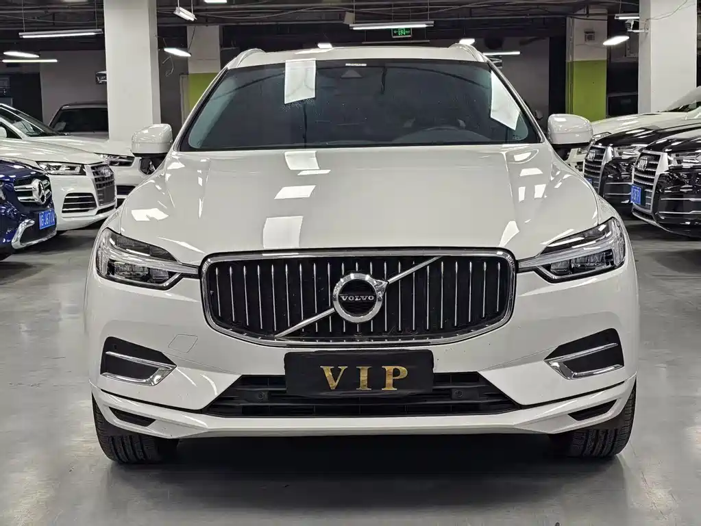 Volvo XC60 2020 — фото 2