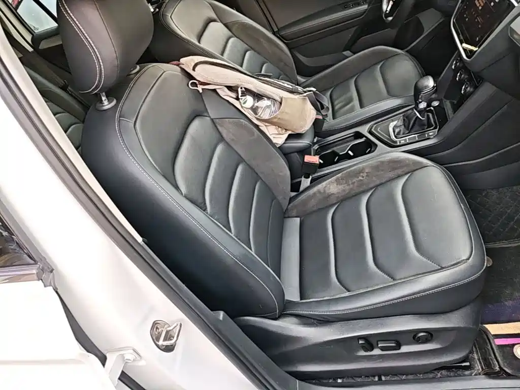 Volkswagen Tiguan L 2020 — фото 25