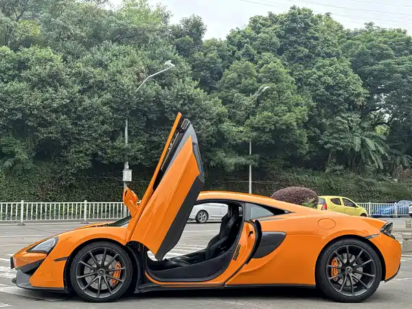McLaren 540C 2019