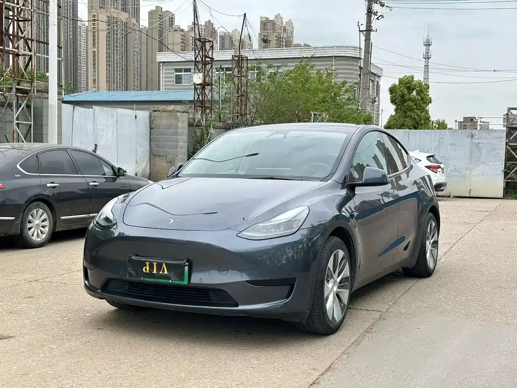 Tesla Model Y 2022 — фото 1