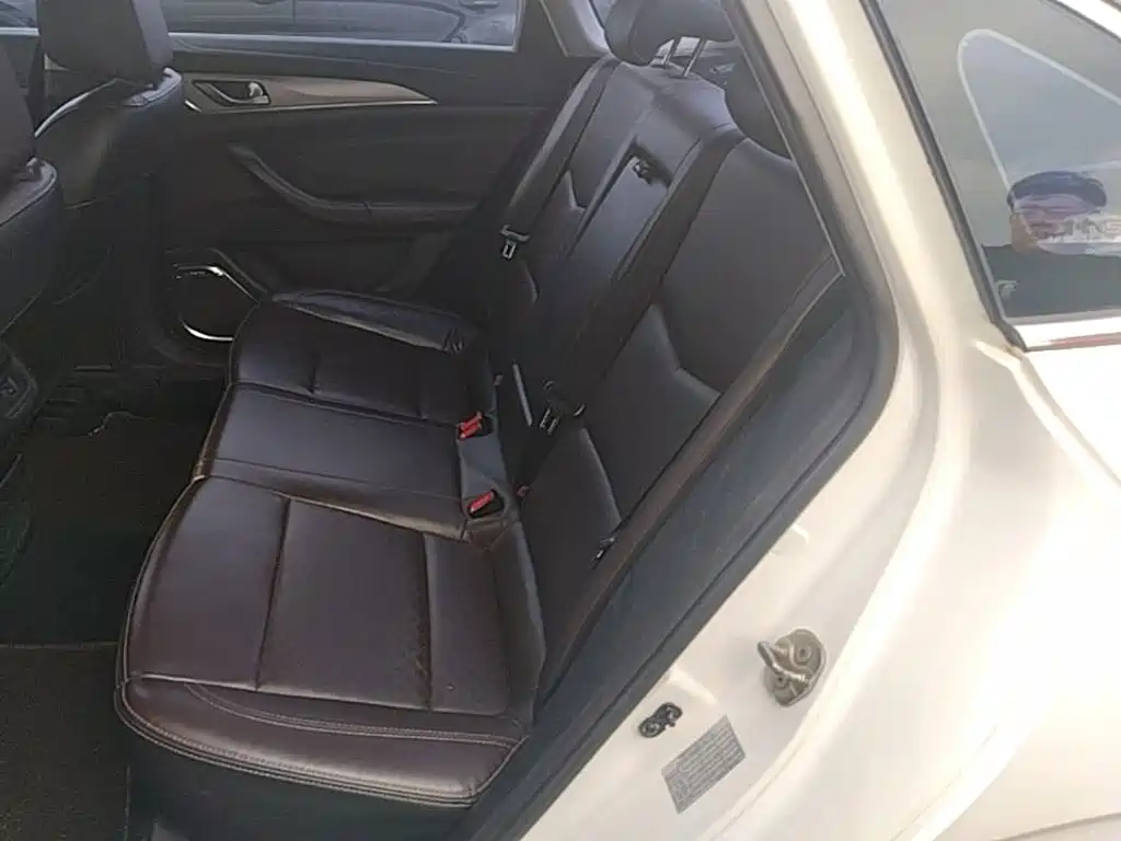 Changan Escape 2018 — фото 17