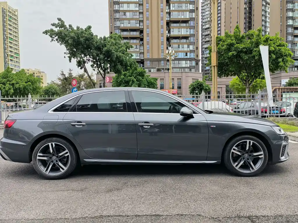 Audi A4L 2024