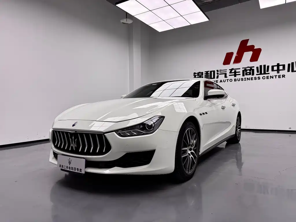 Maserati Ghibli 2018 — фото 1