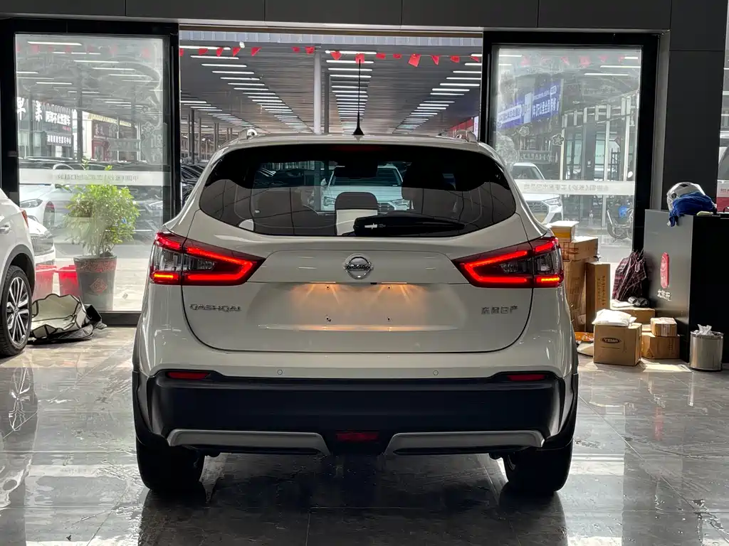 Nissan Qashqai 2023 — фото 14
