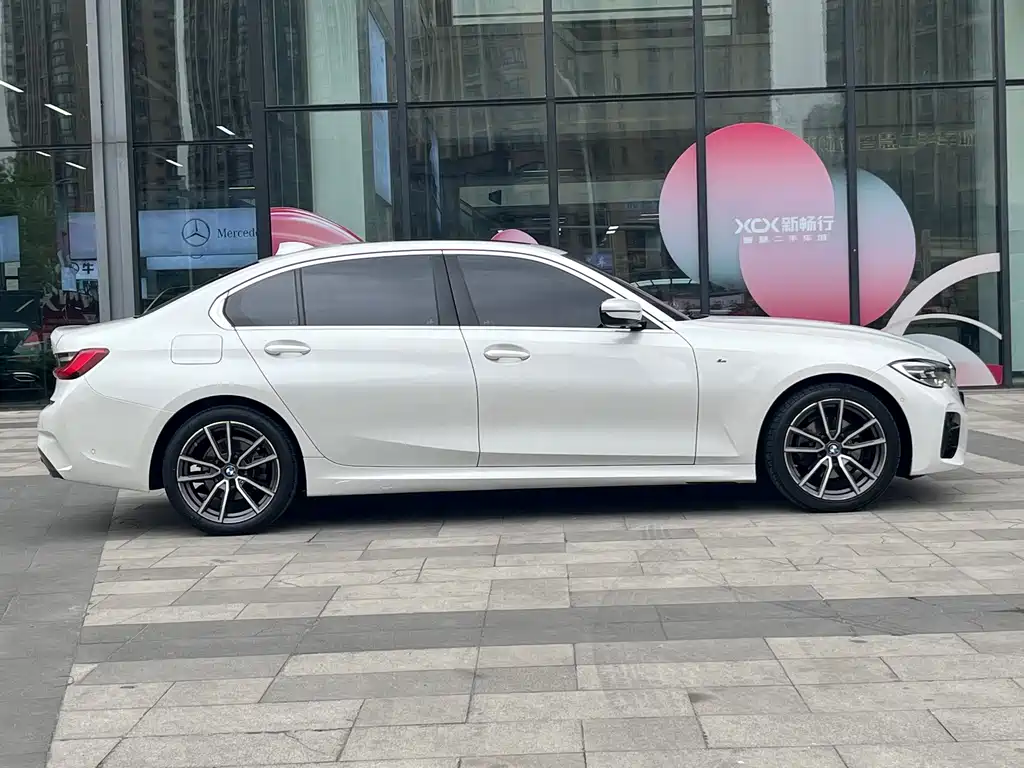 BMW 3 Series 2020