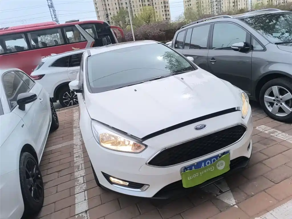 Ford Focus 2017 — фото 4
