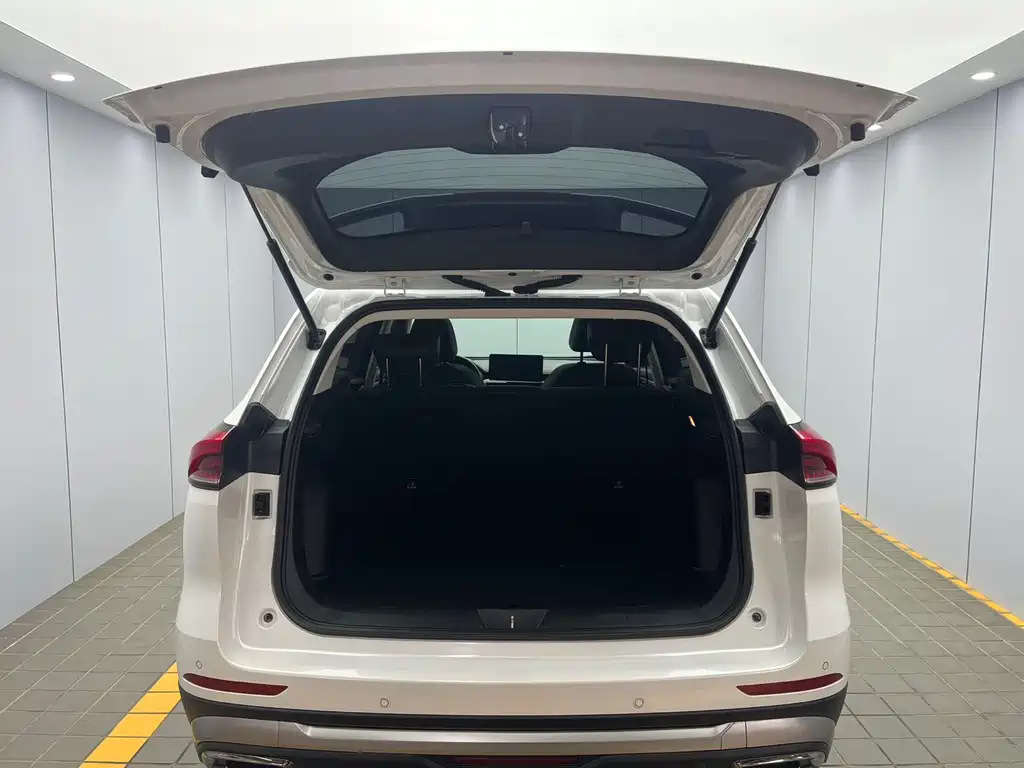 Haval H6 2023 — фото 18