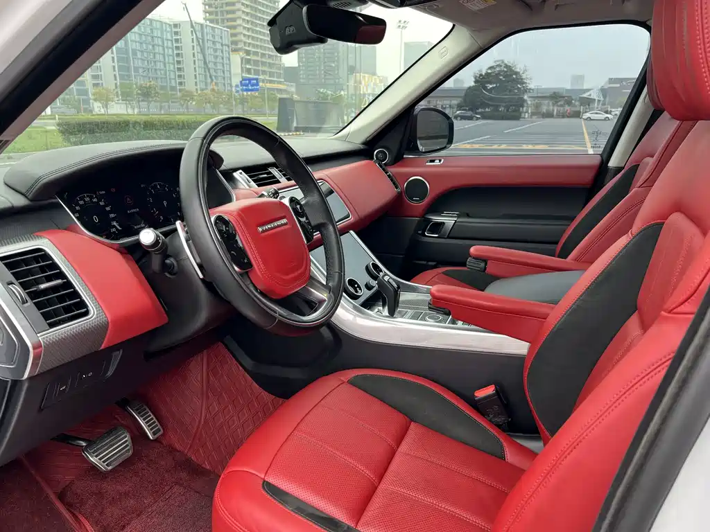 Land Rover Sport 2019 — фото 11