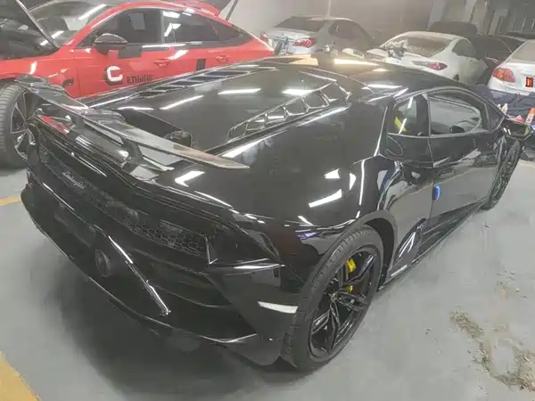 Lamborghini Huracan 2020