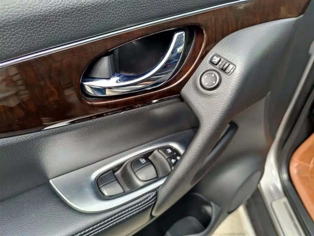 Nissan X-Trail 2014 — фото 15
