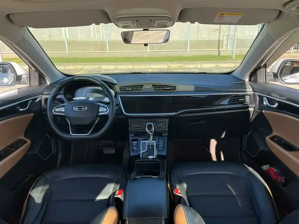 Geely Emgrand GL 2021