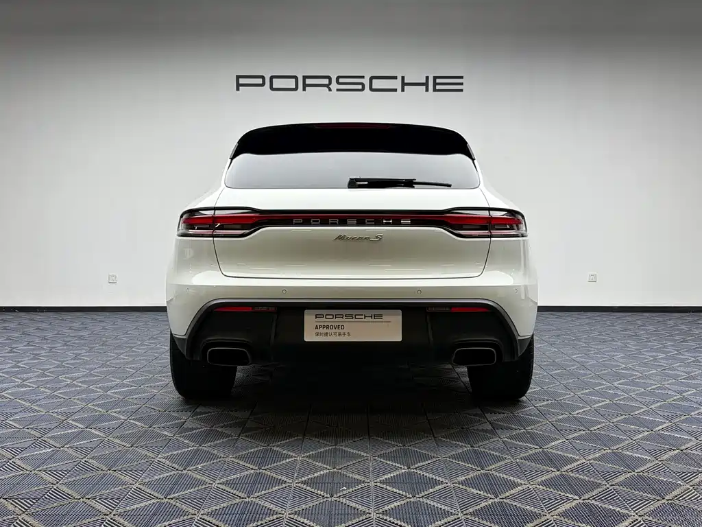 Porsche Macan 2022
