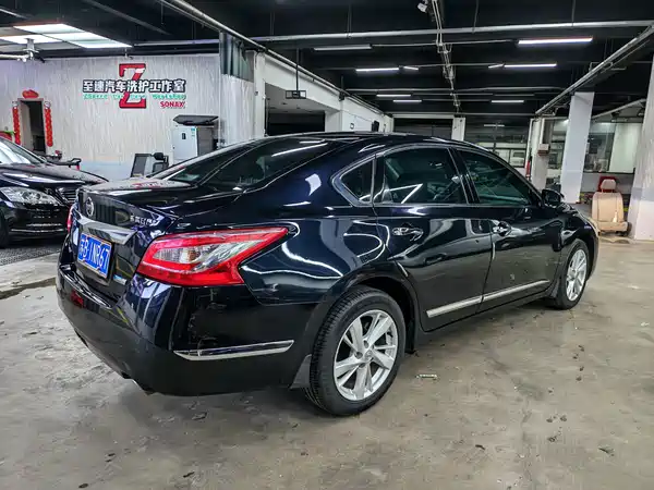 Nissan Teana 2015