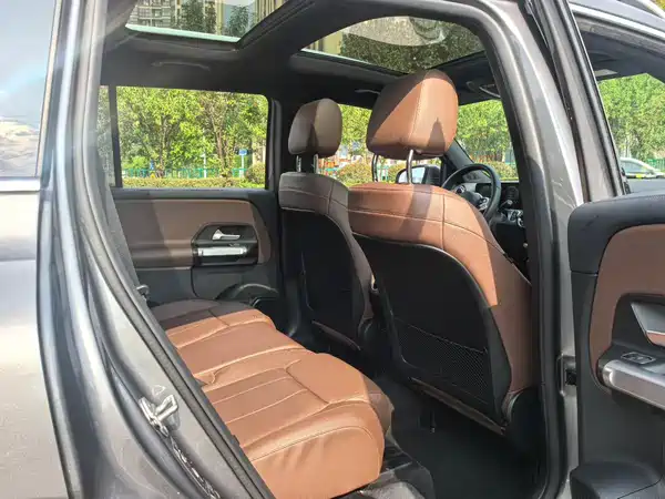 Mercedes-Benz GLB 2021