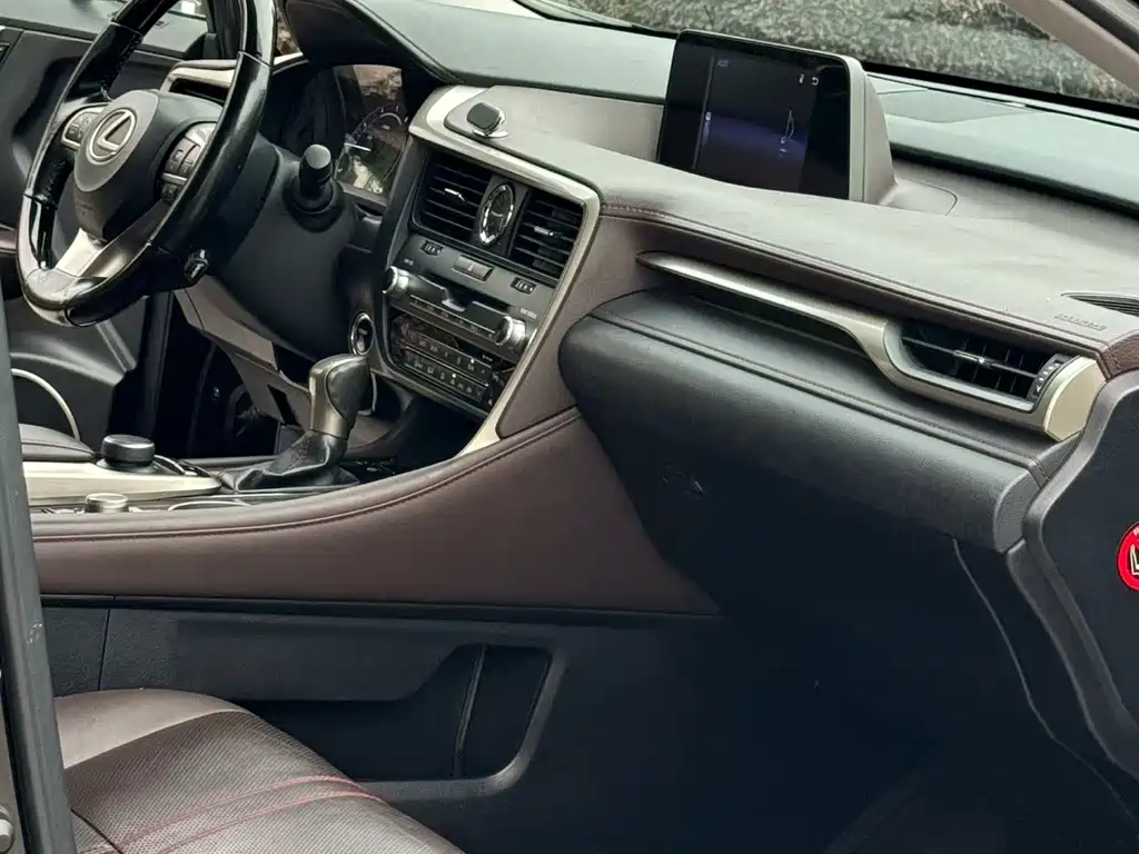 Lexus RX 2018