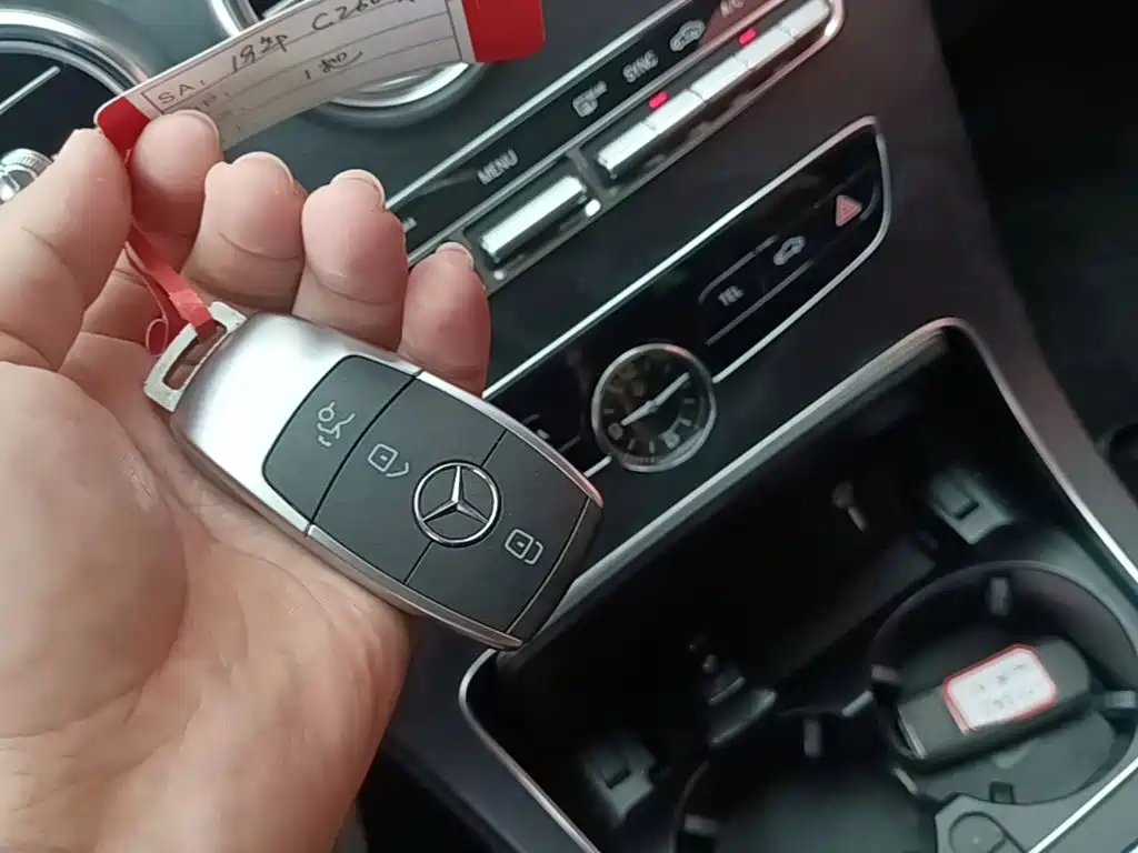 Mercedes-Benz C-Class 2019 — фото 17