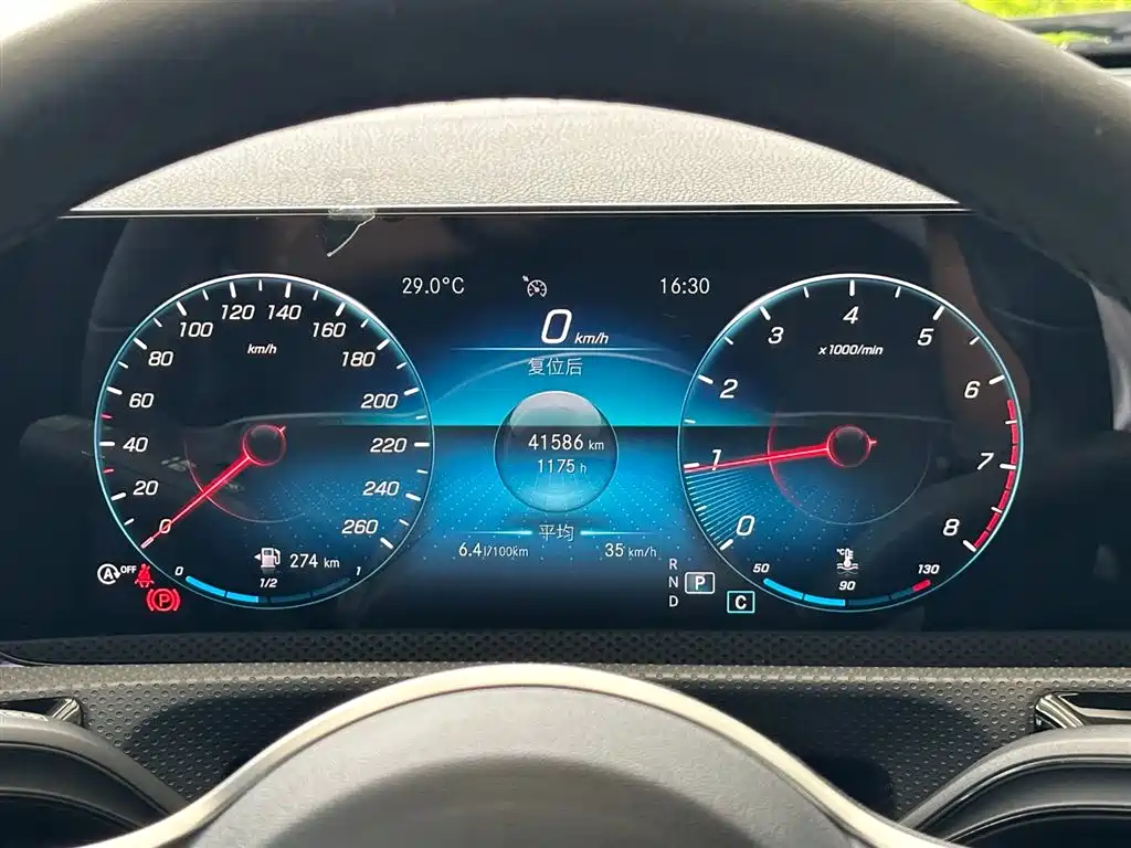 Mercedes-Benz A-Class 2021 — фото 17