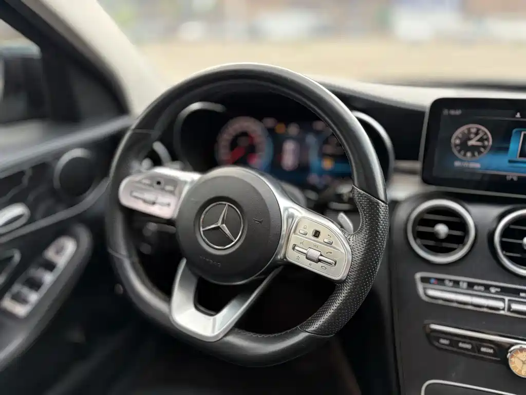 Mercedes-Benz C-Class 2020 — фото 10