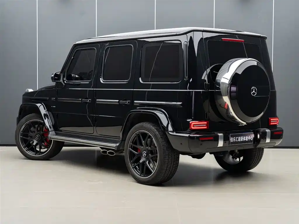 Mercedes-Benz G-Class AMG 2023 — фото 4