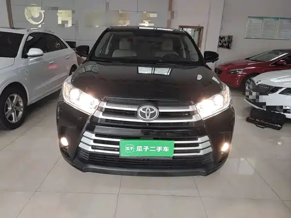 Toyota Highlander 2021