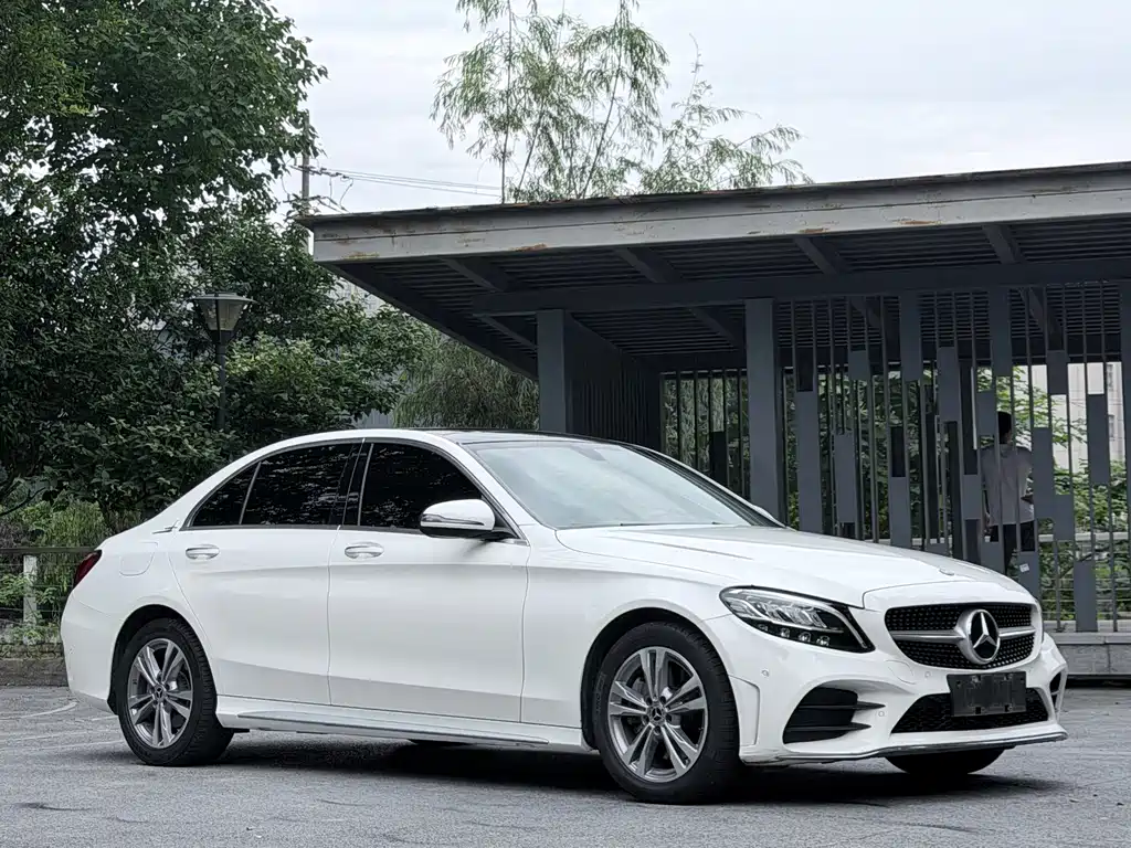 Mercedes-Benz C-Class 2021 — фото 3
