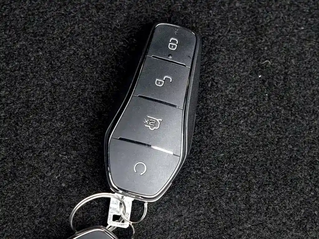 BYD Qin PLUS 2023 — фото 9