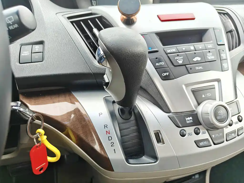 Honda Odyssey 2013 — фото 14