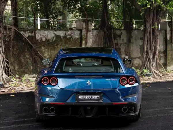 Ferrari GTC4Lusso 2018