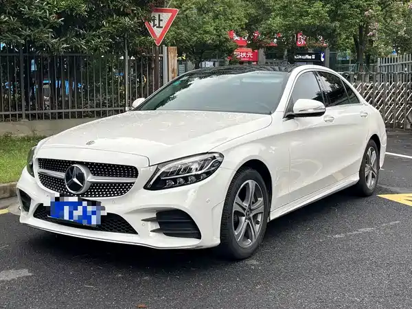Mercedes-Benz C-Class 2019