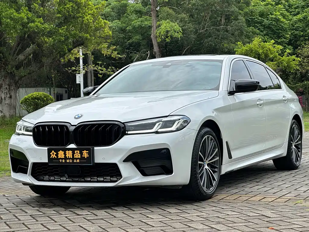 BMW 5 Series 2023