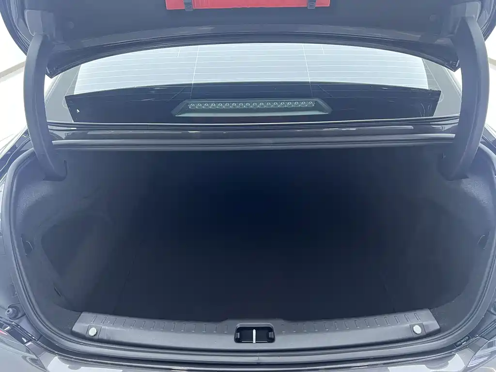 Volvo S90 2021 — фото 23