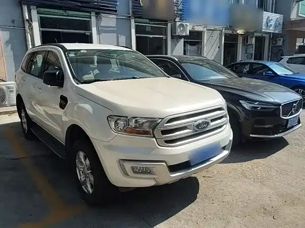 Ford Everest 2018