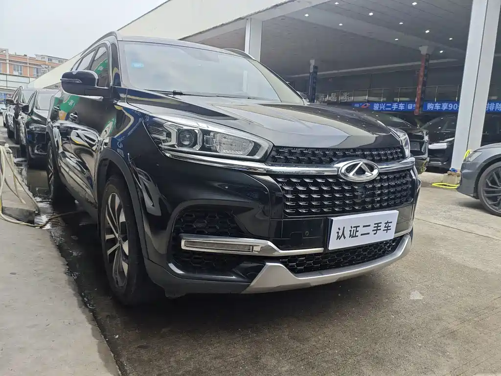 Chery Tiggo 8 2018 — фото 2