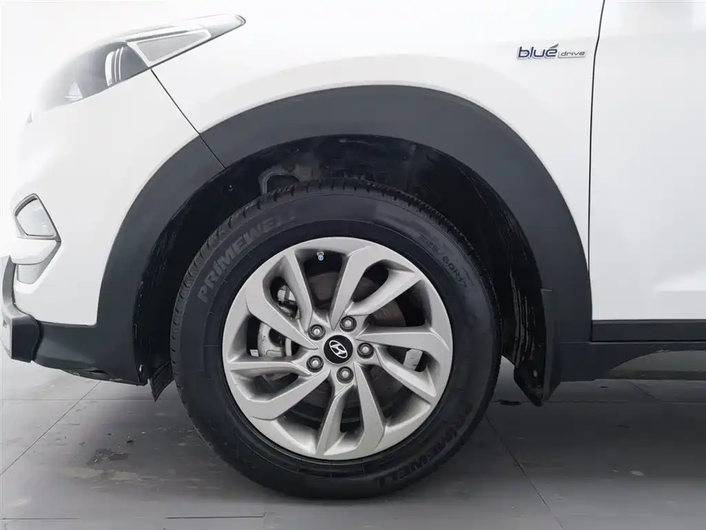 Hyundai Tucson 2018 — фото 17