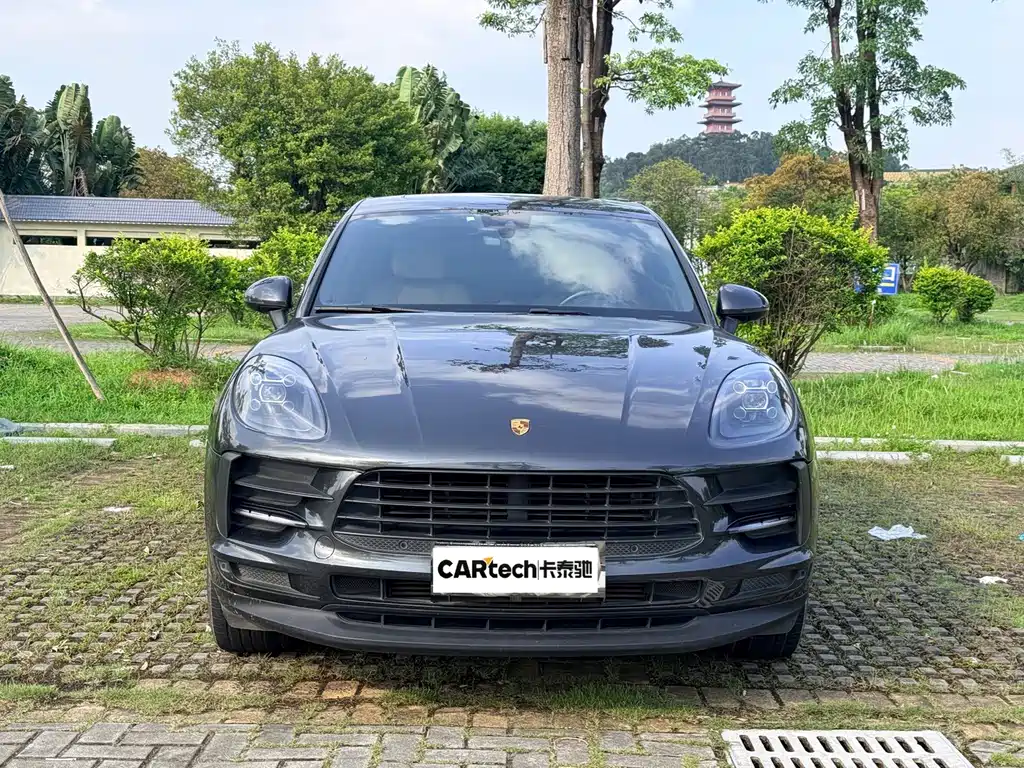 Porsche Macan 2021 — фото 2