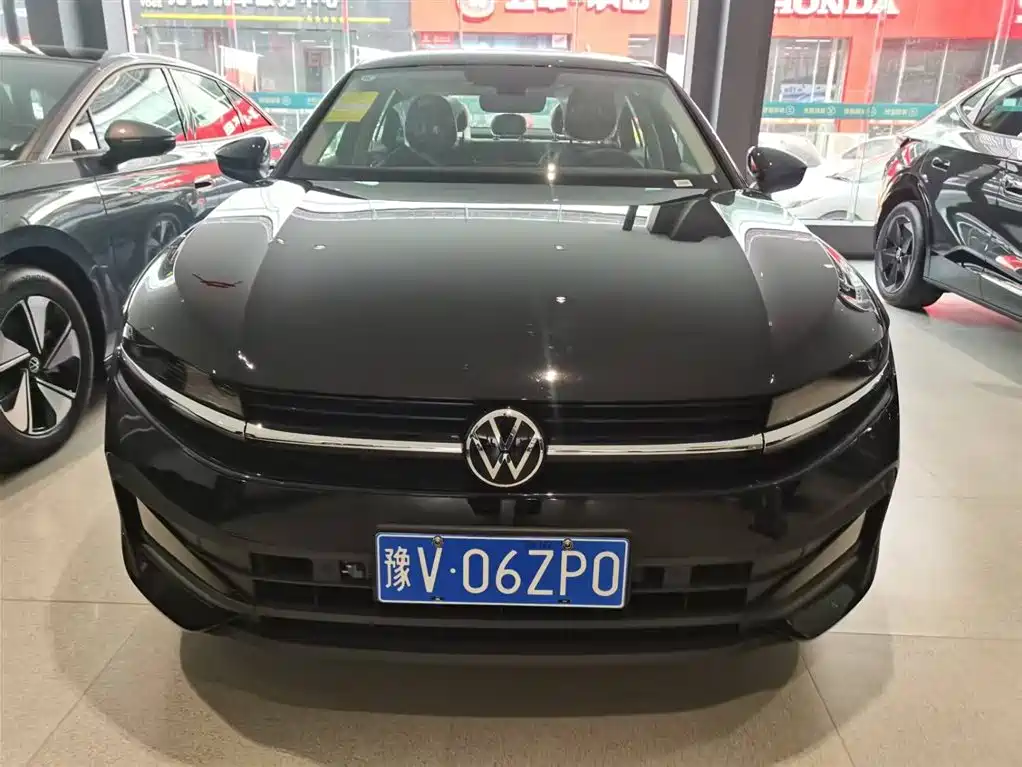 Volkswagen Magotan 2026