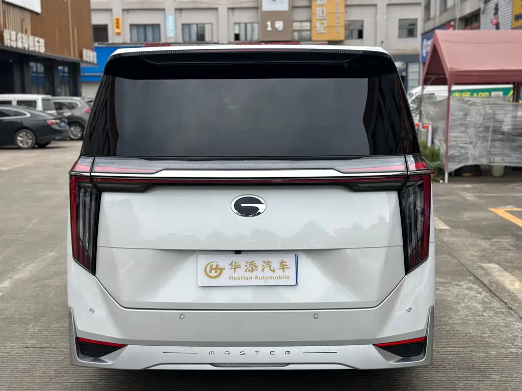 GAC Motor Trumpchi M8 2023 — фото 5