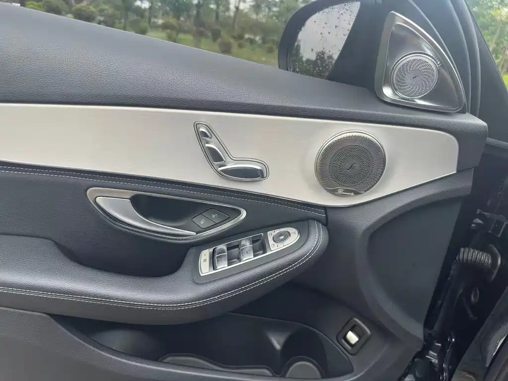 Mercedes-Benz C-Class 2020 — фото 10