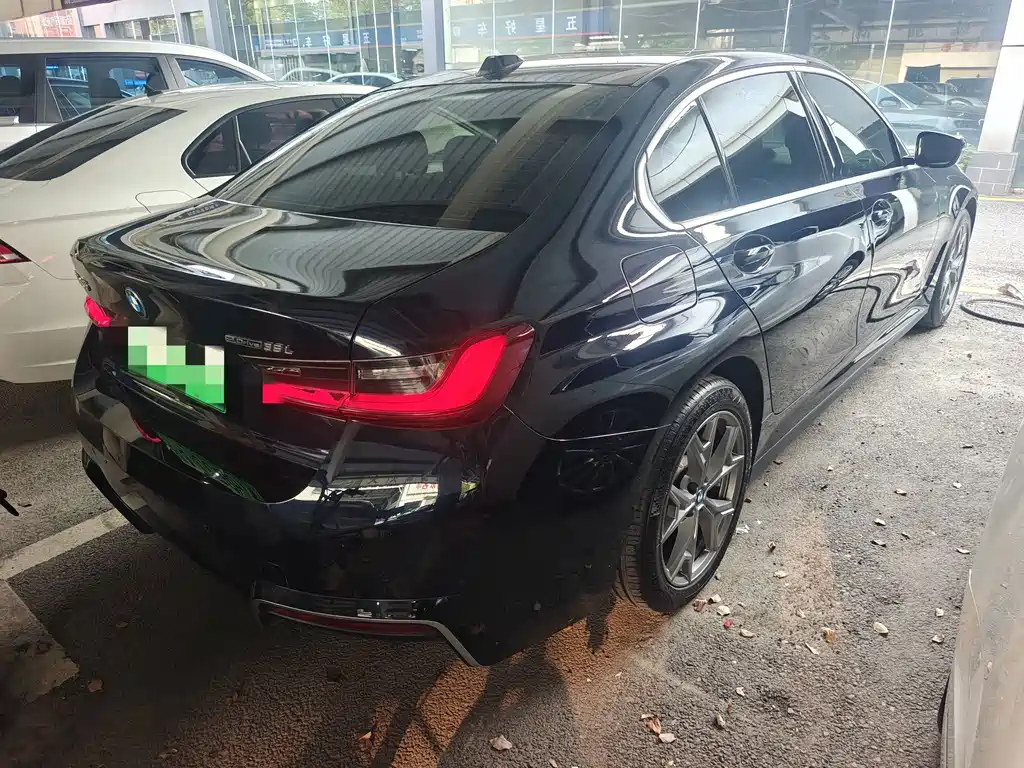 BMW i3 2023