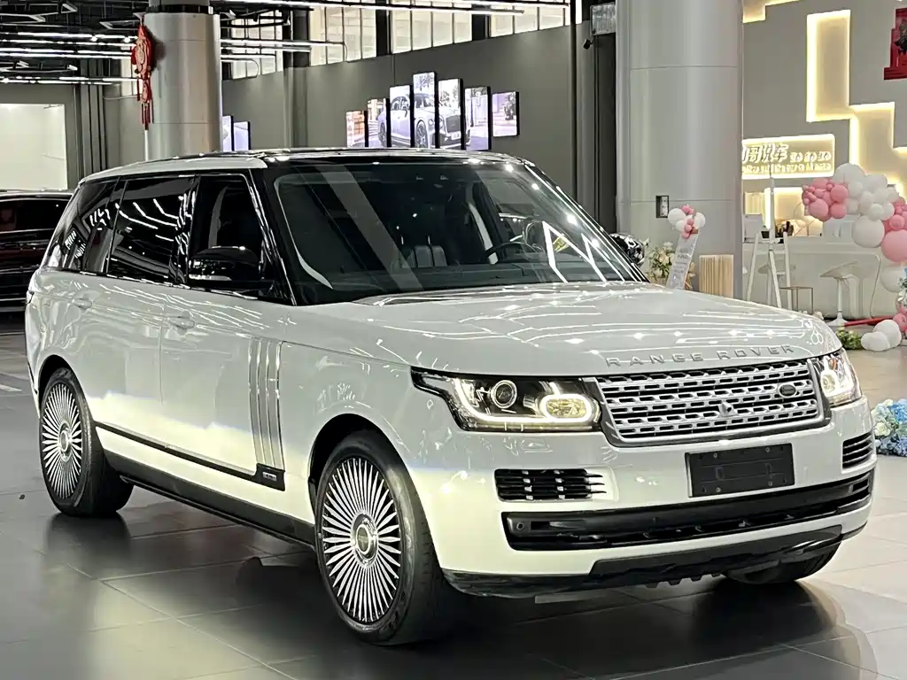 Land Rover Range Rover 2018 — фото 3