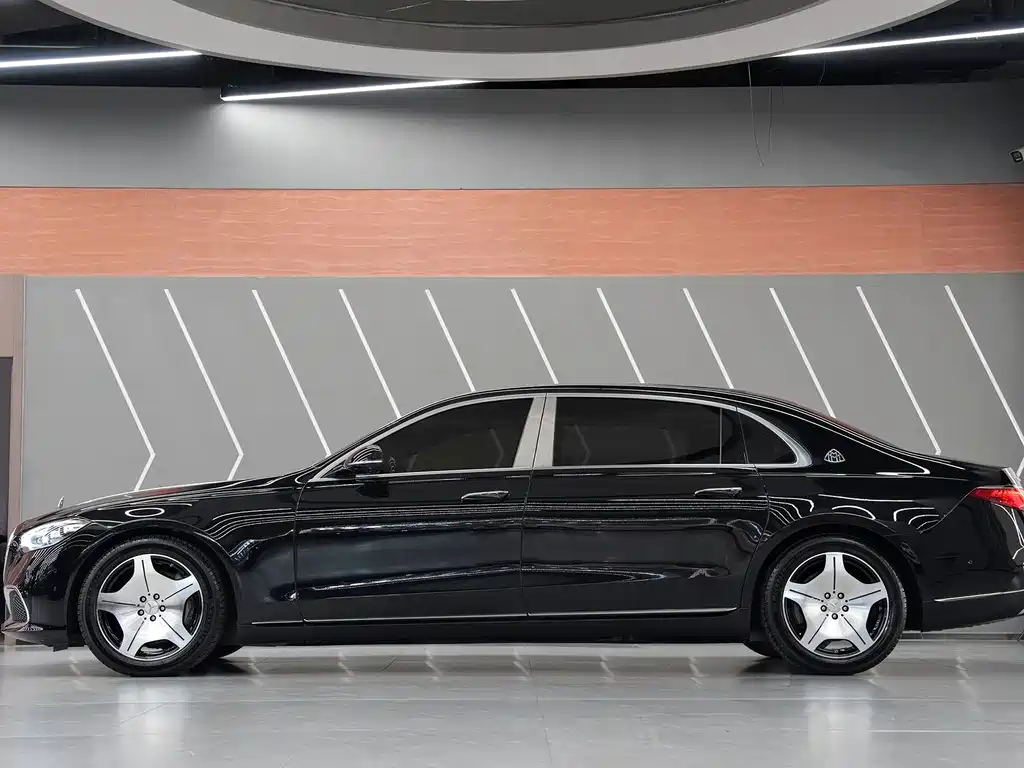 Mercedes-Benz Maybach S-Class 2021